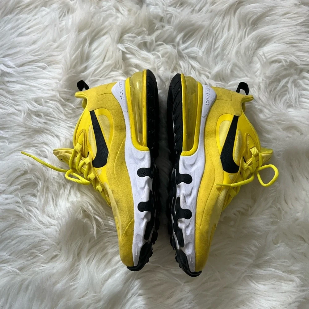 Nike Women’s Air Max 270 React